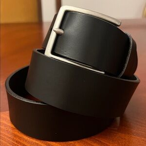 Eddie Bauer Black Belt 34 Genuine Leather
